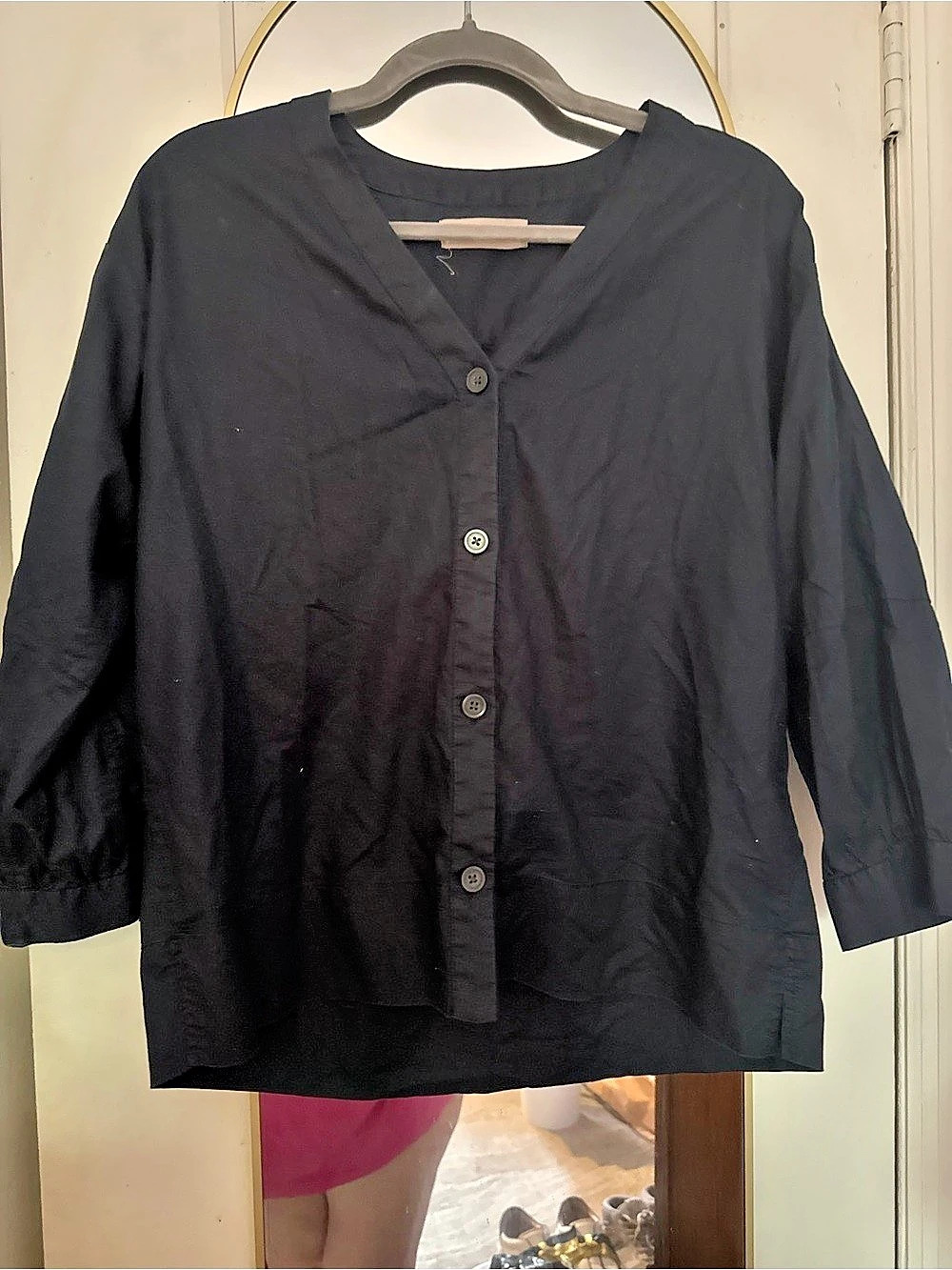 EVERLANE V-Neck Button-Down Shirt Black